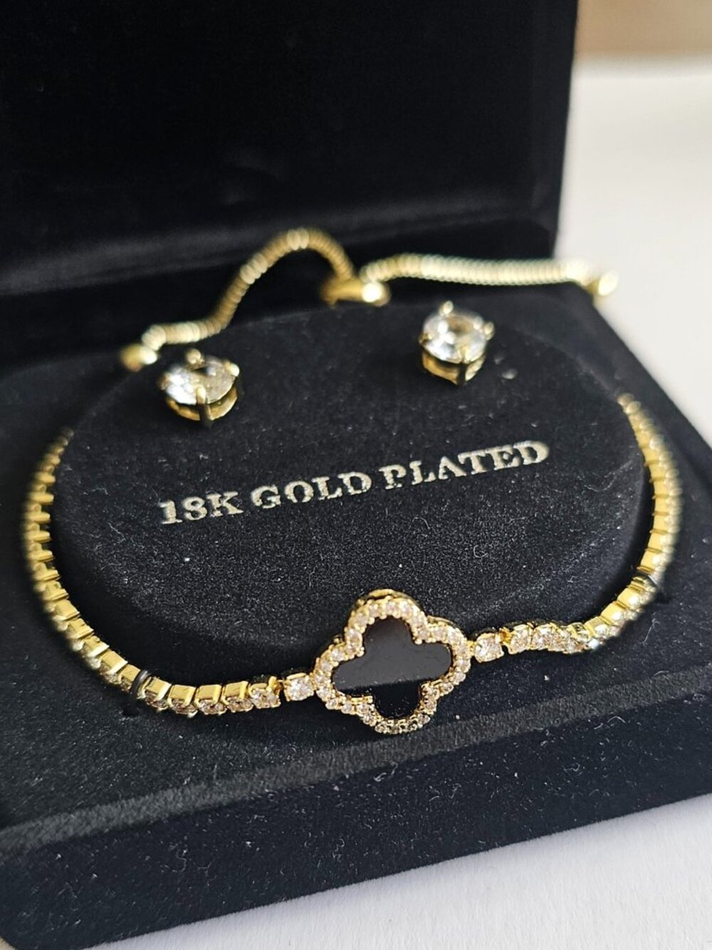 Four Leaf Clover Bracelet Earring Set 18K Gold Plated CZ Gift Box Black